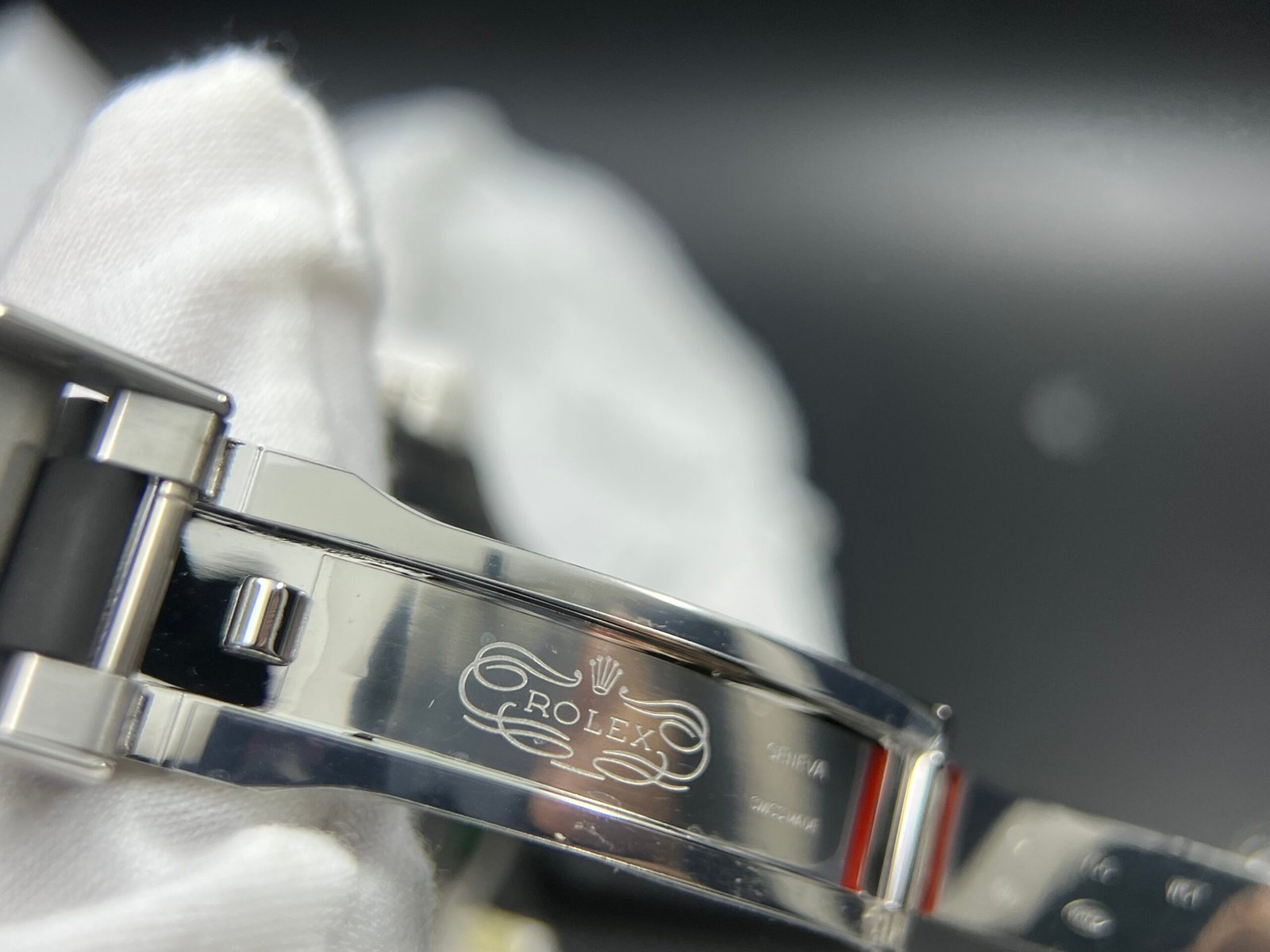 138 grams Yacht-Master 42mm 226659 VSF 1:1 Best Edition Black Ceramic Bezel on Black Rubber Strap V2 version - Image 10