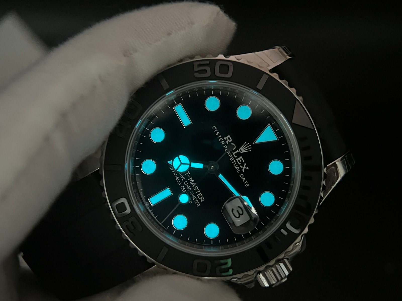 138 grams Yacht-Master 42mm 226659 VSF 1:1 Best Edition Black Ceramic Bezel on Black Rubber Strap V2 version - Image 13