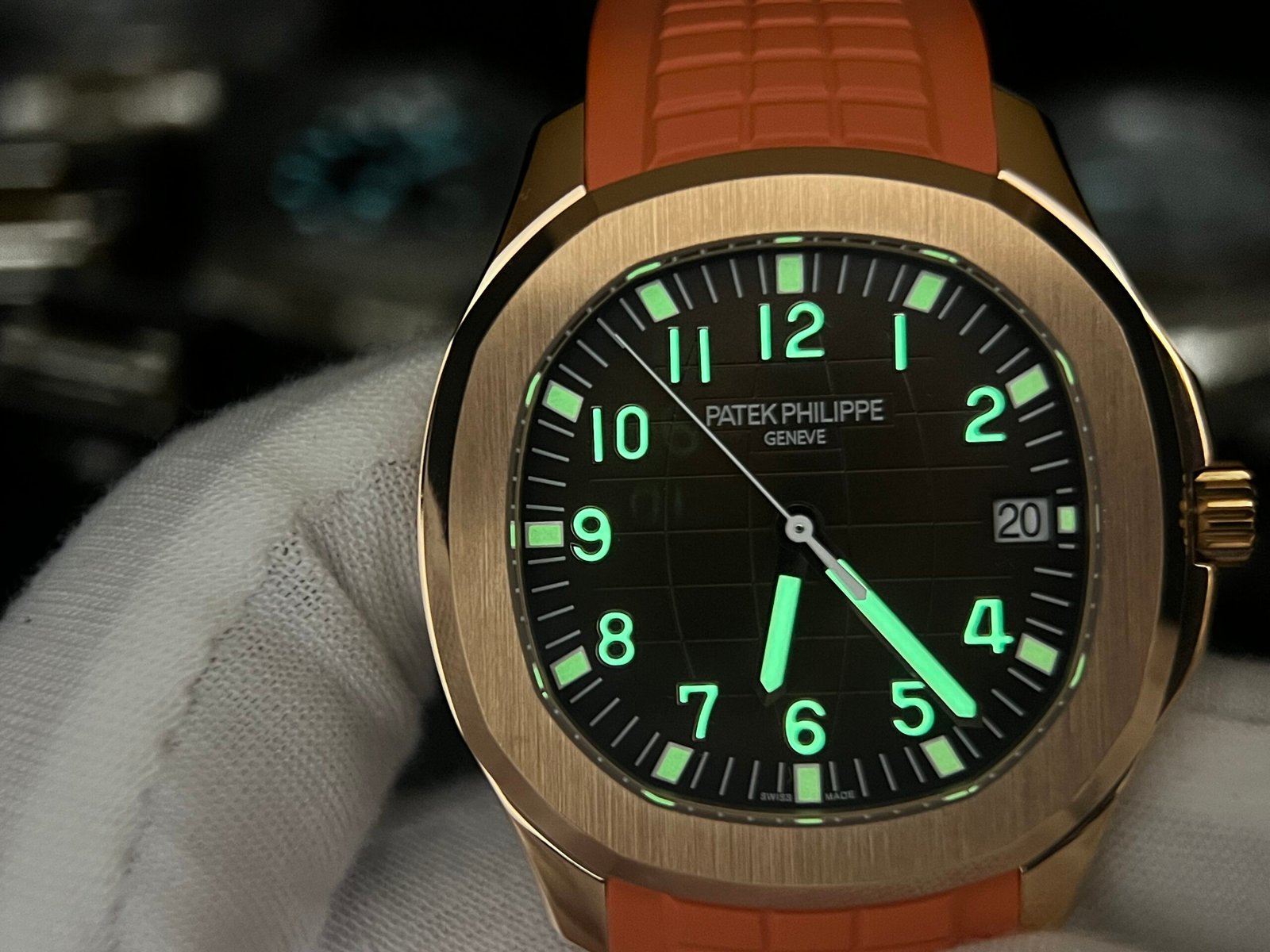 Aquanaut 5167R SS 3KF Best Edition Gray Dial on Orange Rubber Strap A324 Super Clone V2 - Image 14