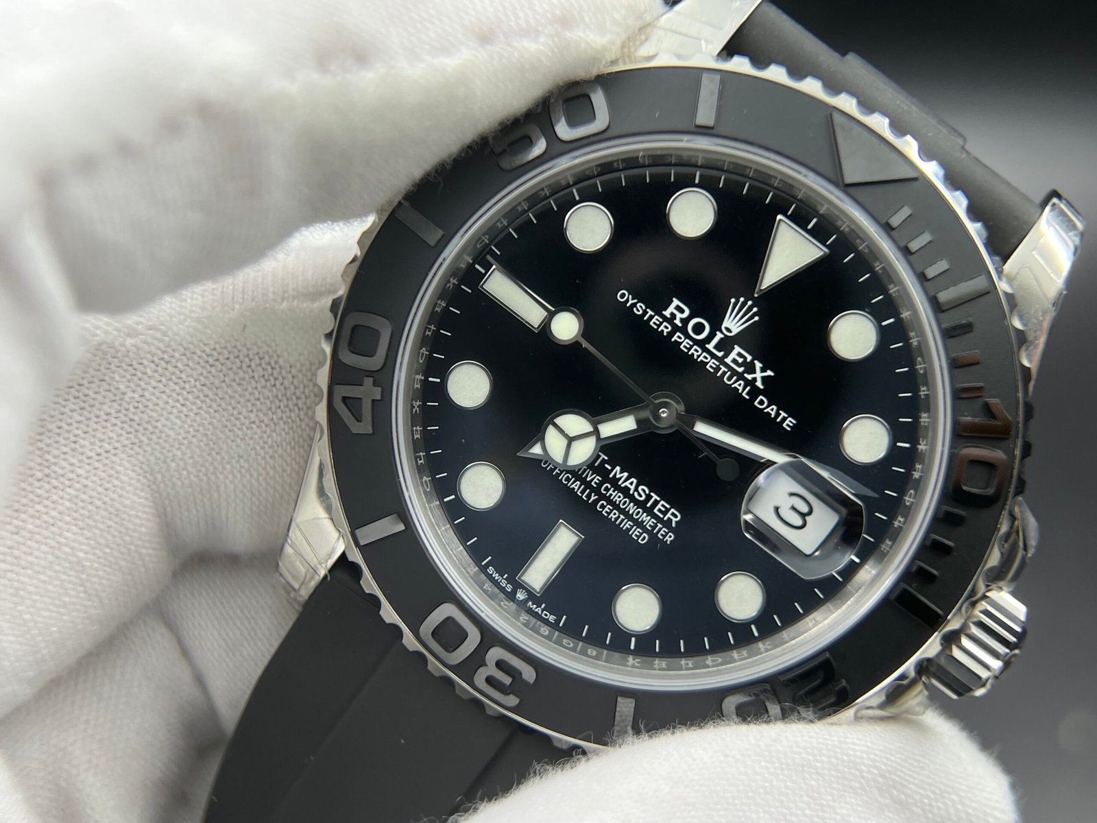 138 grams Yacht-Master 42mm 226659 VSF 1:1 Best Edition Black Ceramic Bezel on Black Rubber Strap V2 version - Image 3