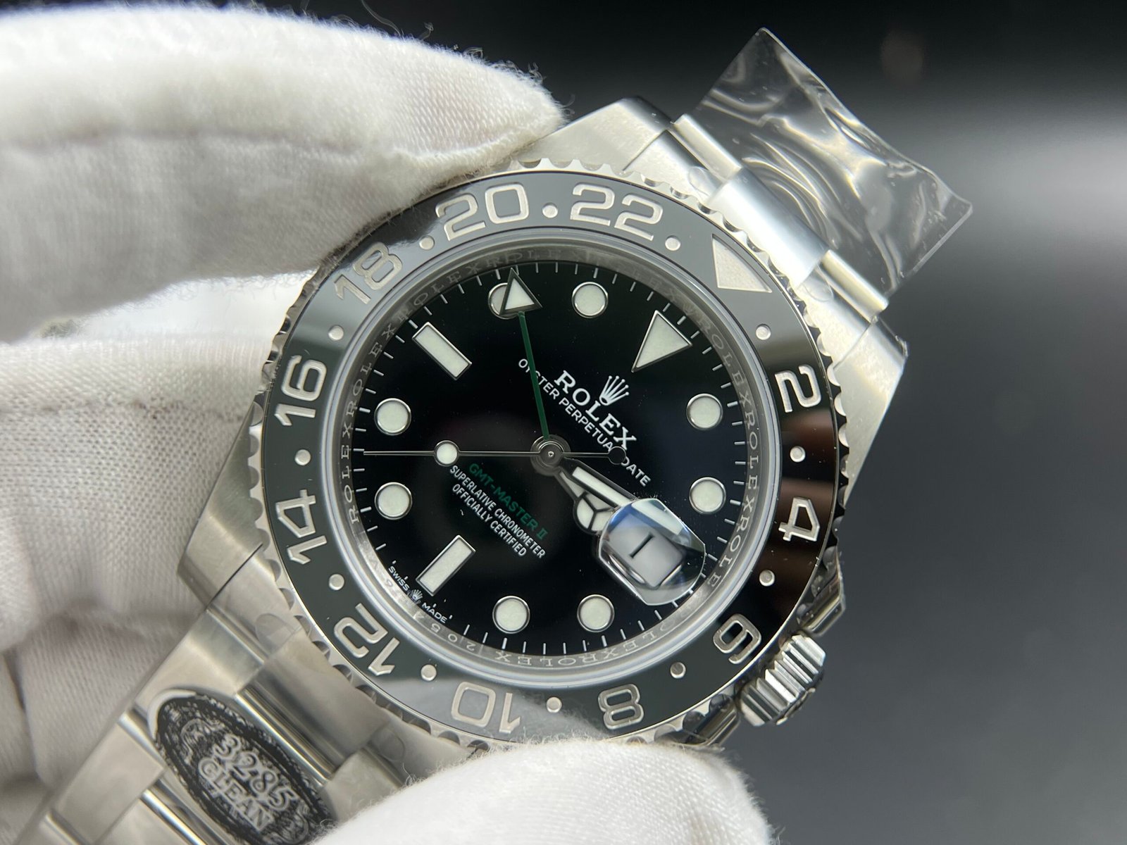 GMT-Master II 126710GRNR Black/gray Ceramic 904L Steel Clean Factory Best Edition on Jubilee and oyster Bracelet DD3285 V3 version